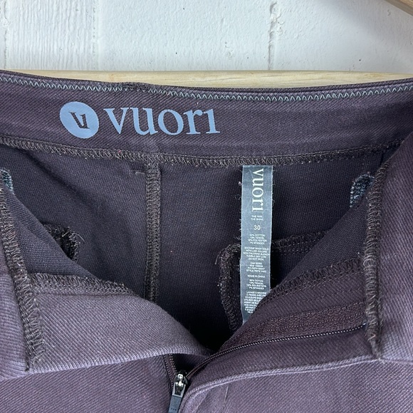 Vuori Everything Chino - Picture 7 of 7